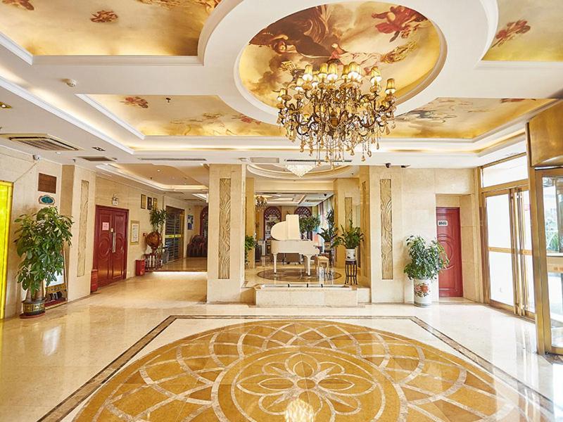 Vienna Hotel Nanyang People Road Exteriér fotografie