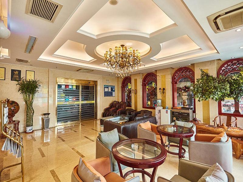 Vienna Hotel Nanyang People Road Exteriér fotografie